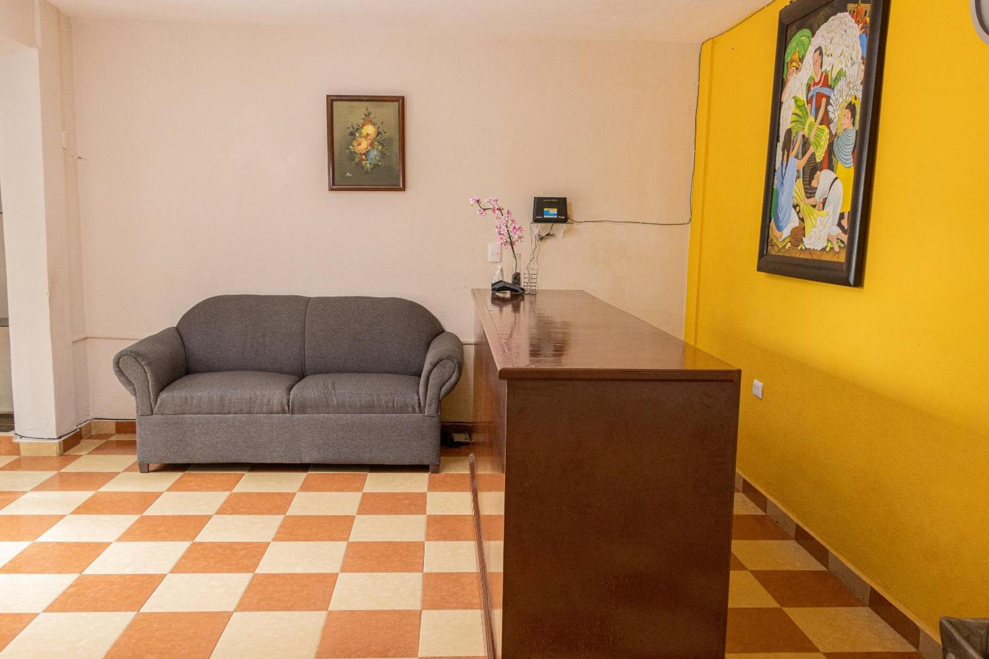 Oyo Hotel Marias,Aeropuerto Internacional De Chetumal Bagian luar foto