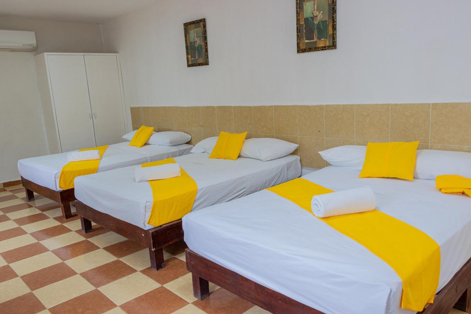 Oyo Hotel Marias,Aeropuerto Internacional De Chetumal Bagian luar foto